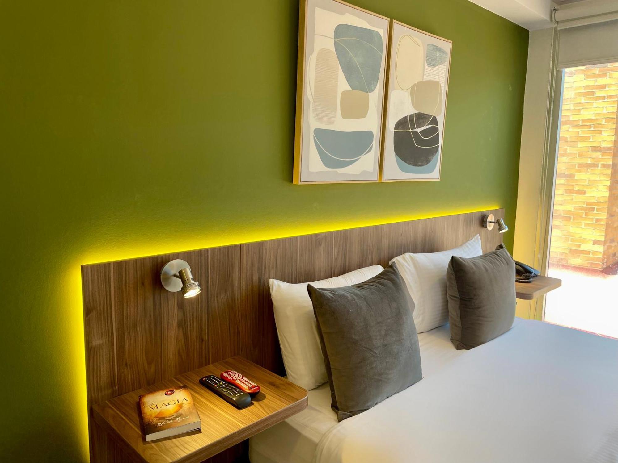 122 Plaza Apartahotel Богота Экстерьер фото